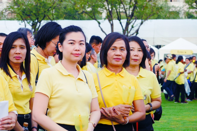 พิธีถวายบังคมและจุดเทียนเพื่อน้อมรำลึกในพระมหากรุณาธิคุณ เนื่องในวันคล้ายวันสวรรคตพระบาทสมเด็จพระปรมินทรมหาภูมิพลอดุลยเดช บรมนาถ