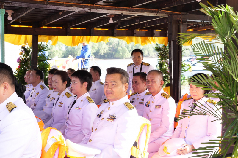 พระกฐินพระราชทาน