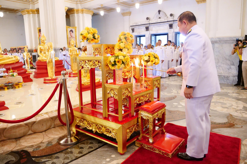 พระกฐินพระราชทาน