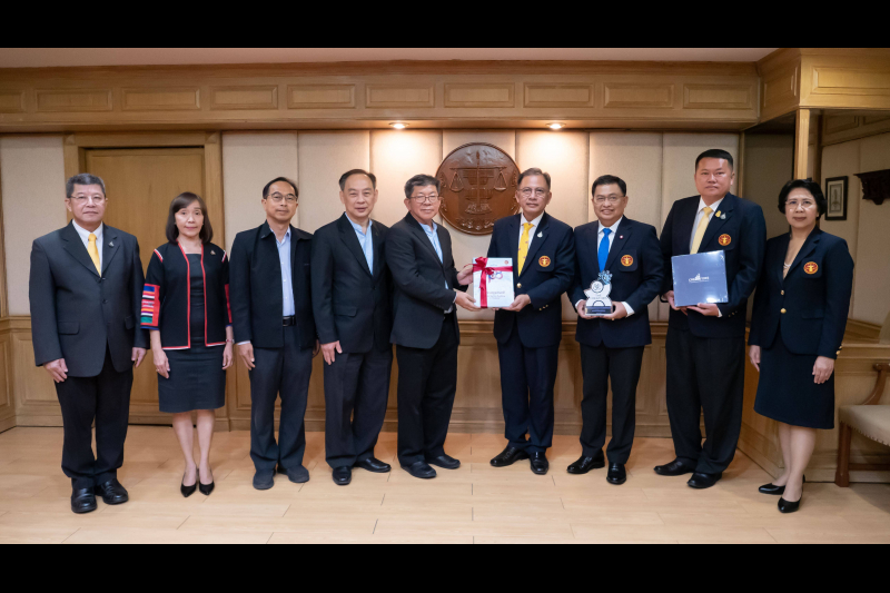 พิธีรับมอบโล่เกียรติยศ เนื่องในโอกาสครบรอบ 84 ปี