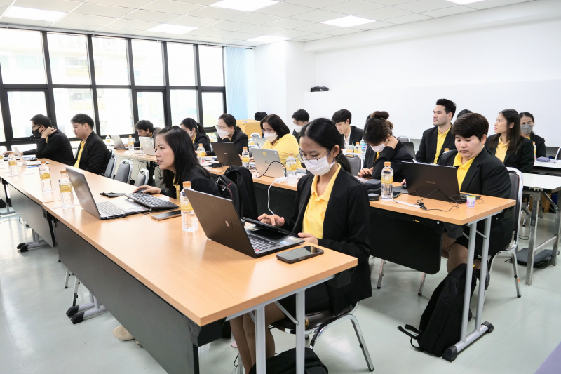 การพัฒนาระบบเพื่อใช้ในการวิเคราะห์ข้อมูลงานทรัพยากรบุคคล 