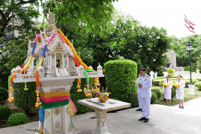 พิธีรับพระบรมราชโองการ