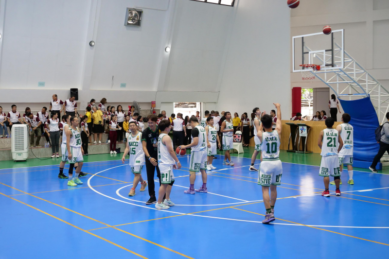 พิธีเปิดการแข่งขันกีฬาบาสเกตบอล