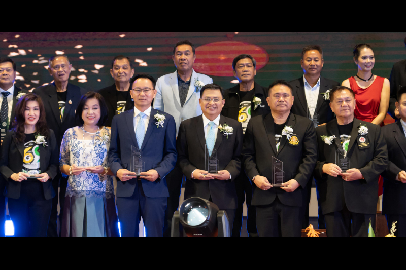 ผู้ว่าการตรวจเงินแผ่นดินได้รับรางวัลเชิดชูเกียรติ 