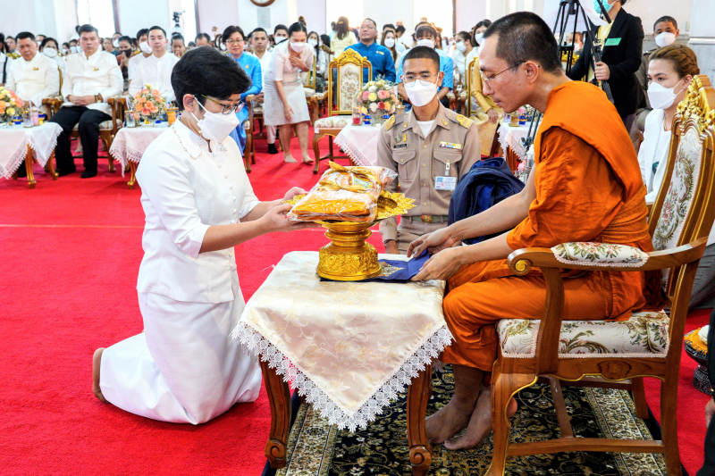 สำนักงานการตรวจเงินแผ่นดินร่วมเป็นเจ้าภาพและเป็นประธานรับฟังเทศน์มหาชาติเวสสันดรชาดก ณ พระอุโบสถ วัดมหาธาตุยุวราชรังสฤษฎิ์ (ท่าพ