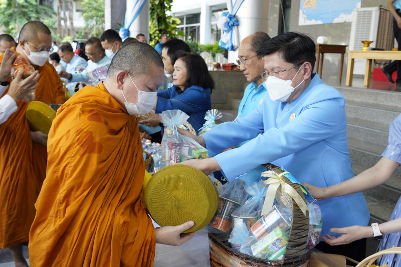 เนื่องในโอกาสวันเฉลิมพระชนมพรรษา สมเด็จพระนางเจ้าสิริกิติ์ พระบรมราชินีนาถ 