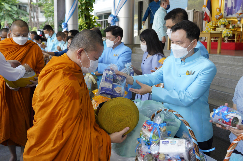 เนื่องในโอกาสวันเฉลิมพระชนมพรรษา สมเด็จพระนางเจ้าสิริกิติ์ พระบรมราชินีนาถ 