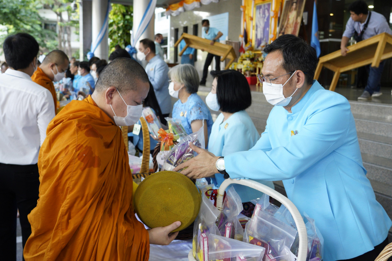 เนื่องในโอกาสวันเฉลิมพระชนมพรรษา สมเด็จพระนางเจ้าสิริกิติ์ พระบรมราชินีนาถ 