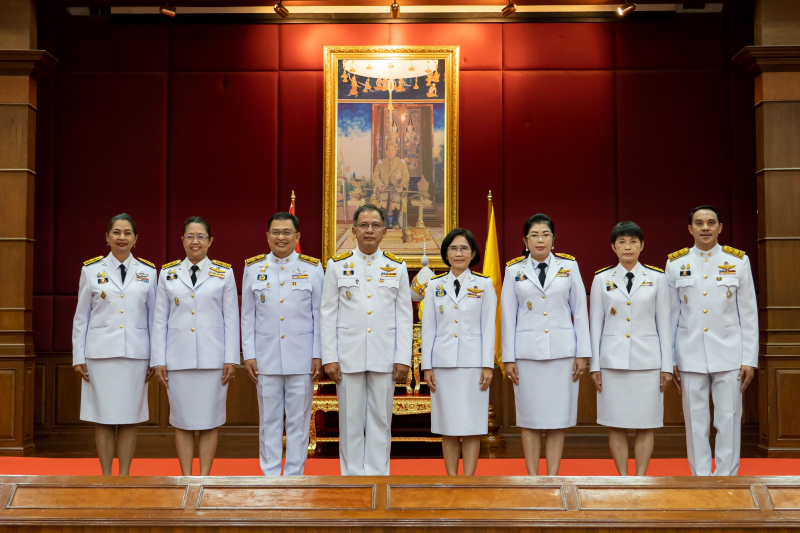 พิธีรับพระบรมราชโองการโปรดเกล้าโปรดกระหม่อมแต่งตั้ง