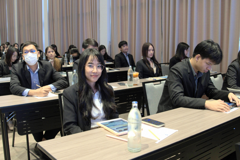 โครงการพัฒนาความรู้และกฎหมายที่จำเป็นต่อการปฏิบัติงาน