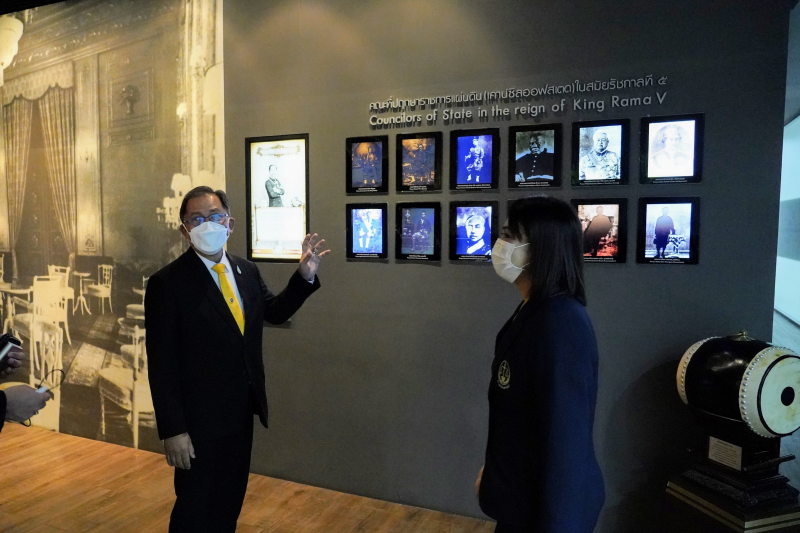 พิธีลงนามบันทึกข้อตกลงความร่วมมือทางวิชาการระหว่างสำนักงานศาลปกครองกับสำนักงานการตรวจเงินแผ่นดิน และศึกษาดูงานศาลปกครอง ณ สำนักง