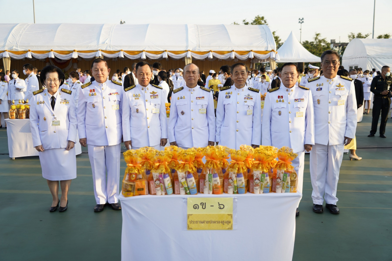 กิจกรรมเนื่องในวันคล้ายวันพระบรมราชสมภพพระบาทสมเด็จพระบรมชนกาธิเบศร มหาภูมิพลอดุลยเดชมหาราช บรมนาถบพิตร วันชาติ และวันพ่อแห่งชาต