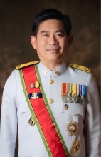 นายกนก นมะหุต