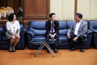 พิธีบำเพ็ญกุศลอุทิศให้บรรพชนคนตรวจเงินแผ่นดินและพิธีเจริญพระพุทธมนต์เพื่อความเป็นสิริมงคล 