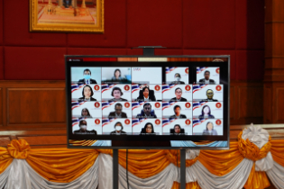 พิธีมอบประกาศนียบัตร โครงการพัฒนานักบริหารการตรวจเงินแผ่นดินระดับสูง (นตส.) รุ่นที่ 10