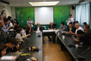 เสวนาสาธารณะ เรื่อง "แก้ปัญหาคอร์รัปชั่นชาตินี้หรือชาติหน้า"